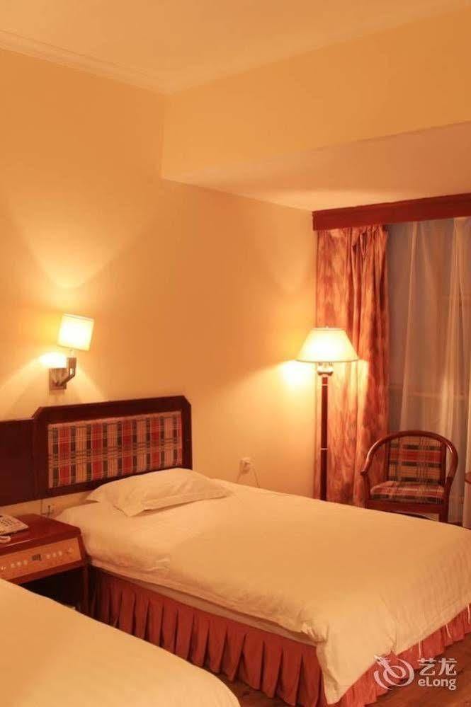 Shenyang Airport Hotel Экстерьер фото